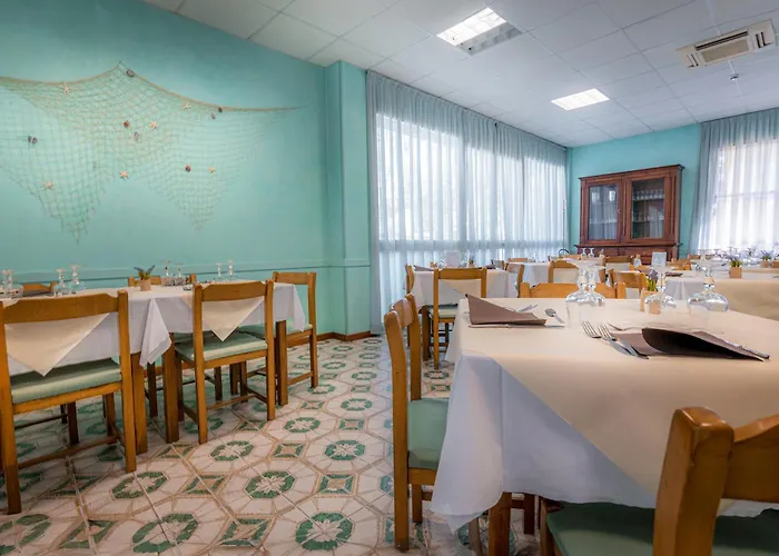 酒店 & 切塞纳蒂科