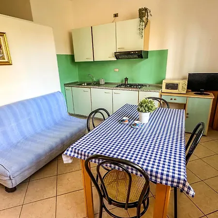 & Ξενοδοχείο