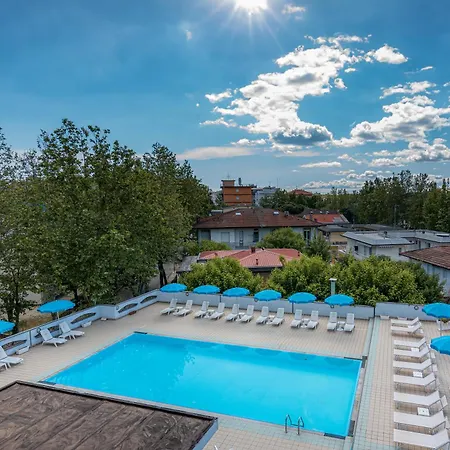 Hotel & Cesenatico