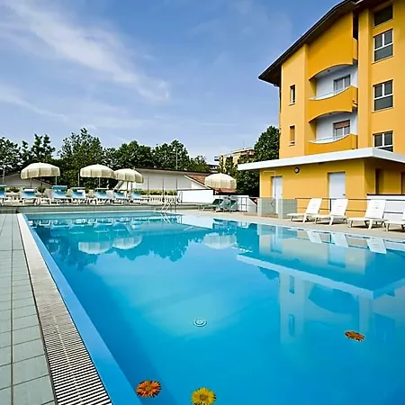 Hotel & Cesenatico