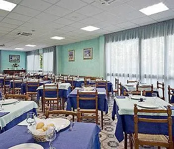 & צ'סנטיקו