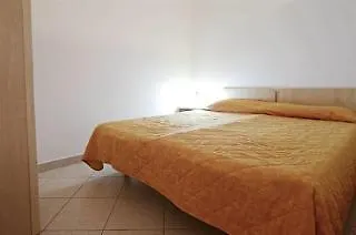 Hotel & 3*