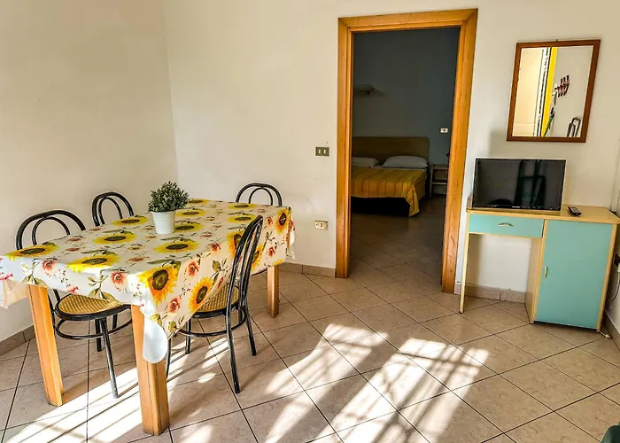 & チェゼナーティコ