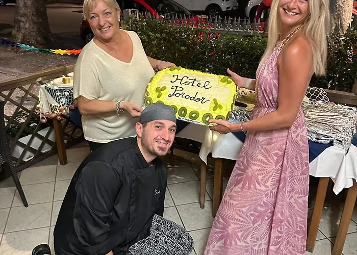 & 3* チェゼナーティコ